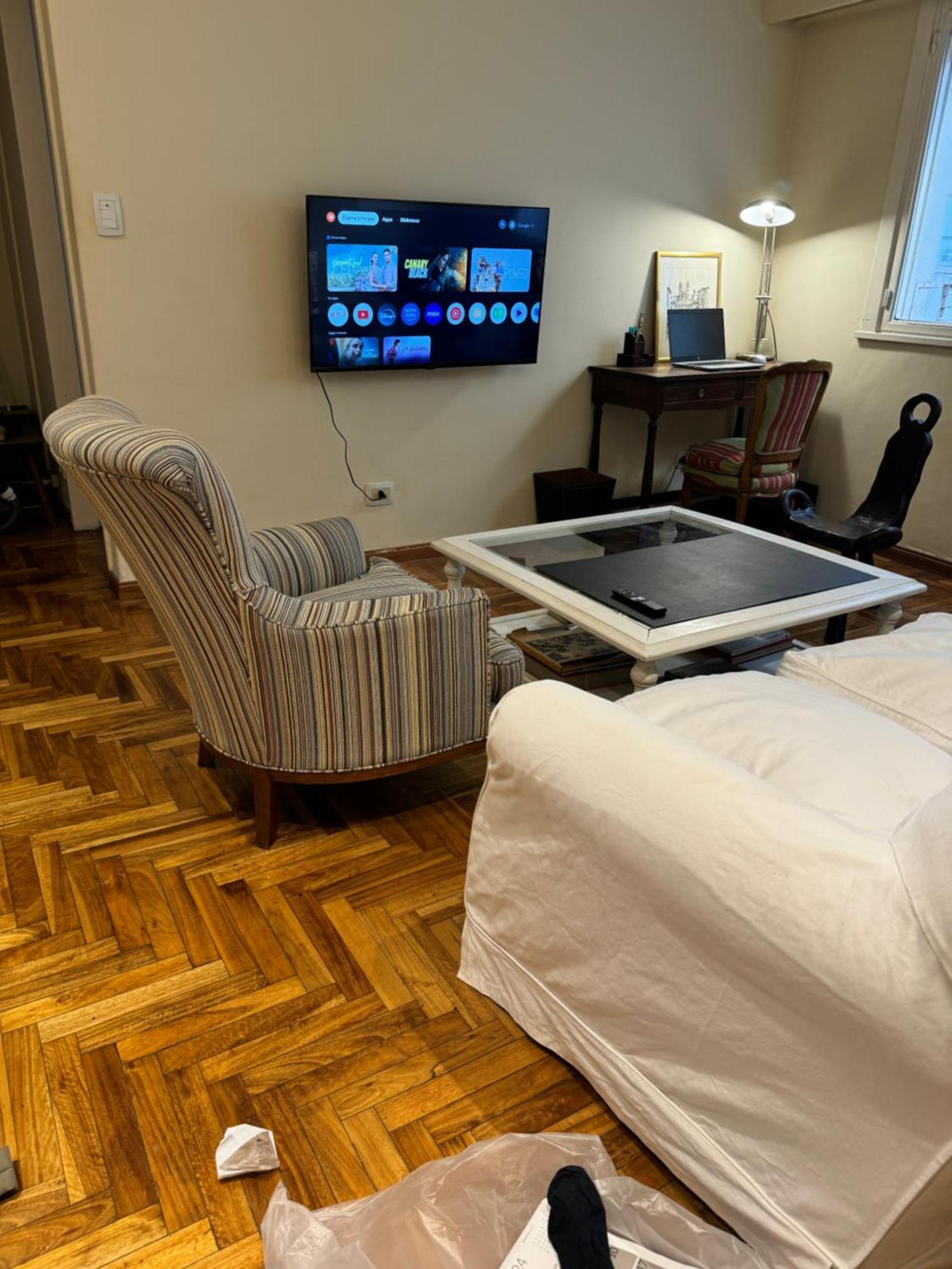 Azcuenagahome Silencioso Y Luminoso Piso Alto De 45M2 , Con La Mejor Ubicacion, Nuestros Huespedes Nos Avalan Con Sus Comentarios, Bilingual Staff Buenos Aires Eksteriør billede